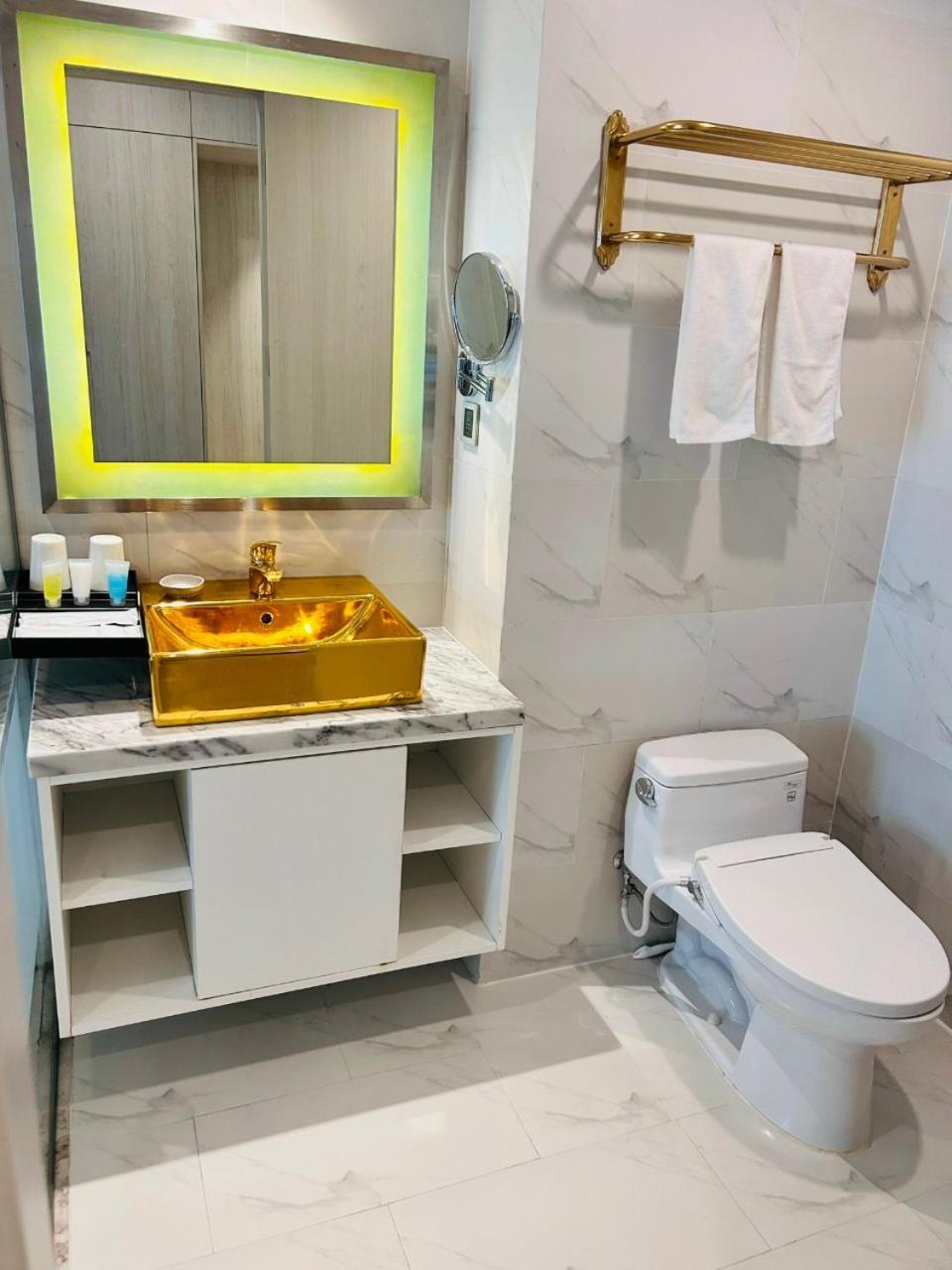 Golden Apartment With Sea View Da Nang Dış mekan fotoğraf