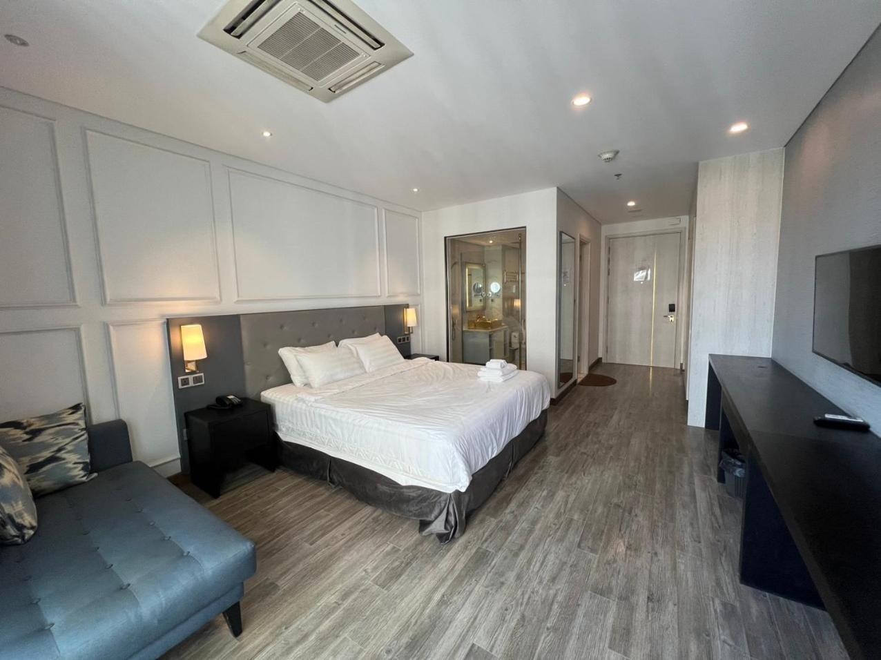 Golden Apartment With Sea View Da Nang Dış mekan fotoğraf