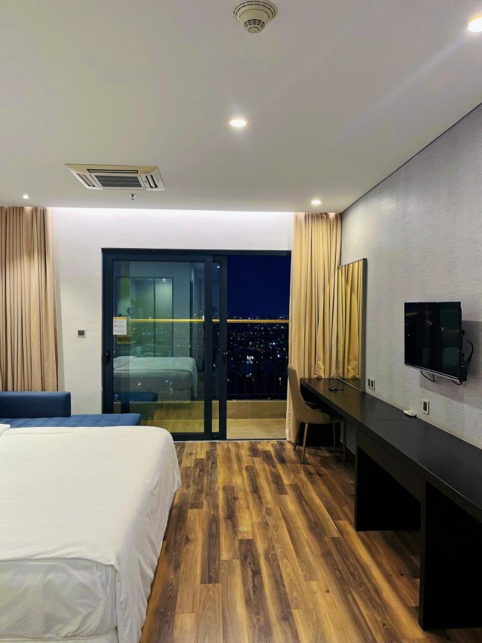 Golden Apartment With Sea View Da Nang Dış mekan fotoğraf